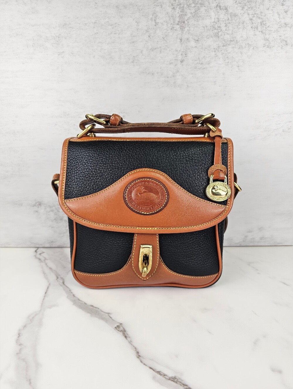 Dooney And Bourke 90s Vtg Square Leather Crossbody Purse